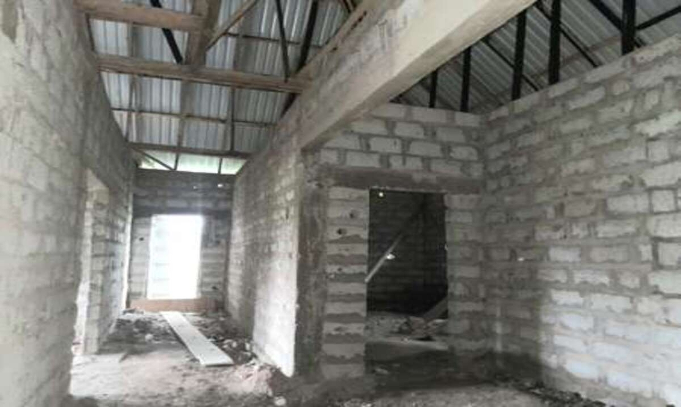  Villa Inachevée à Coyah - image 2