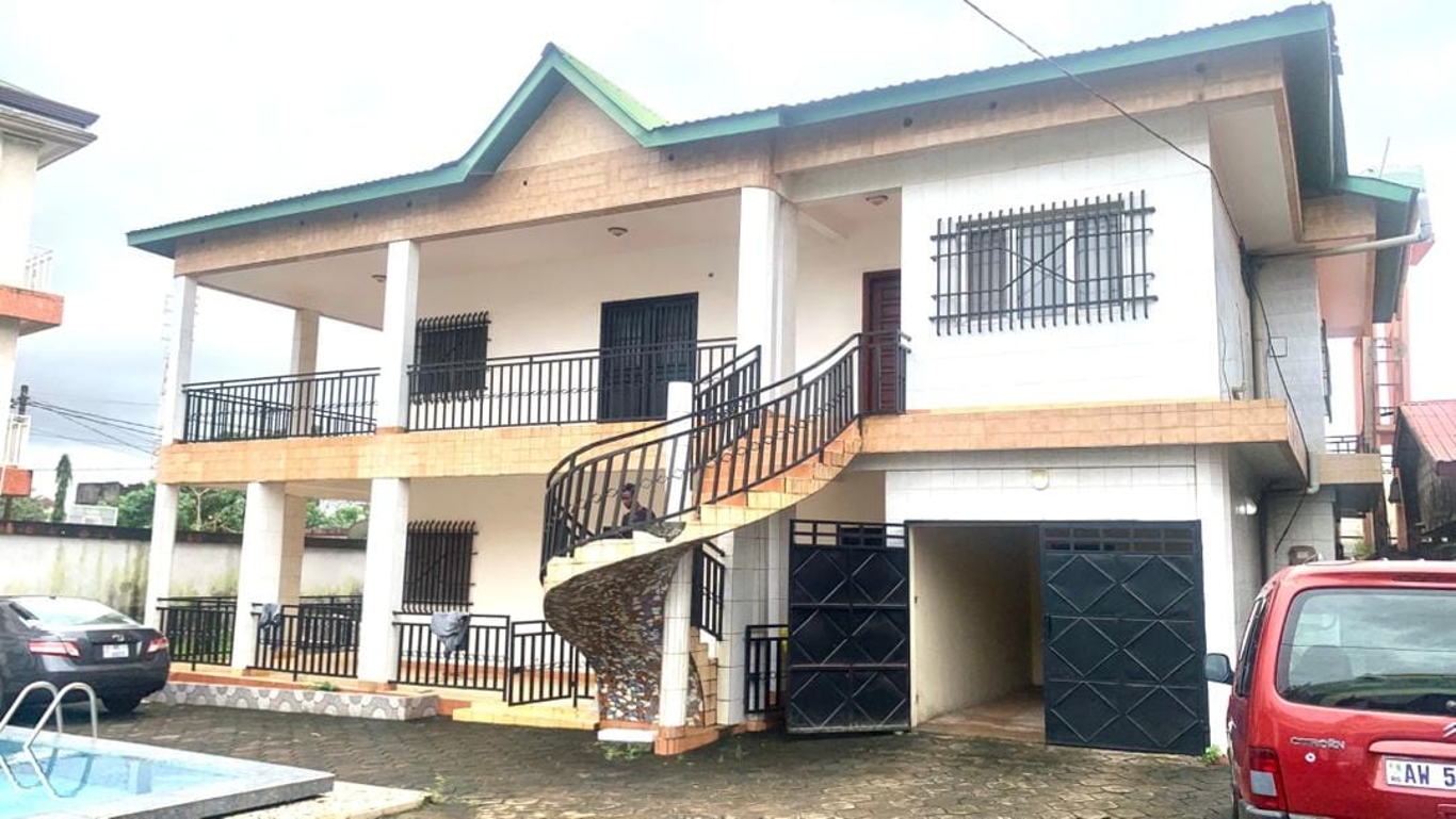 Duplex Proche UNC à Nongo - image 1