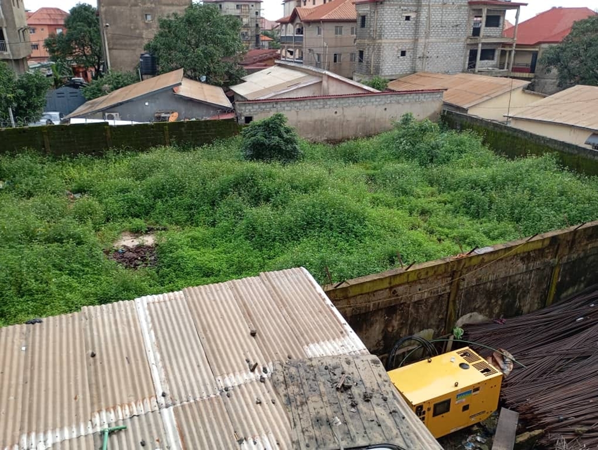 Terrain à vendre à Sonfonia - image 1