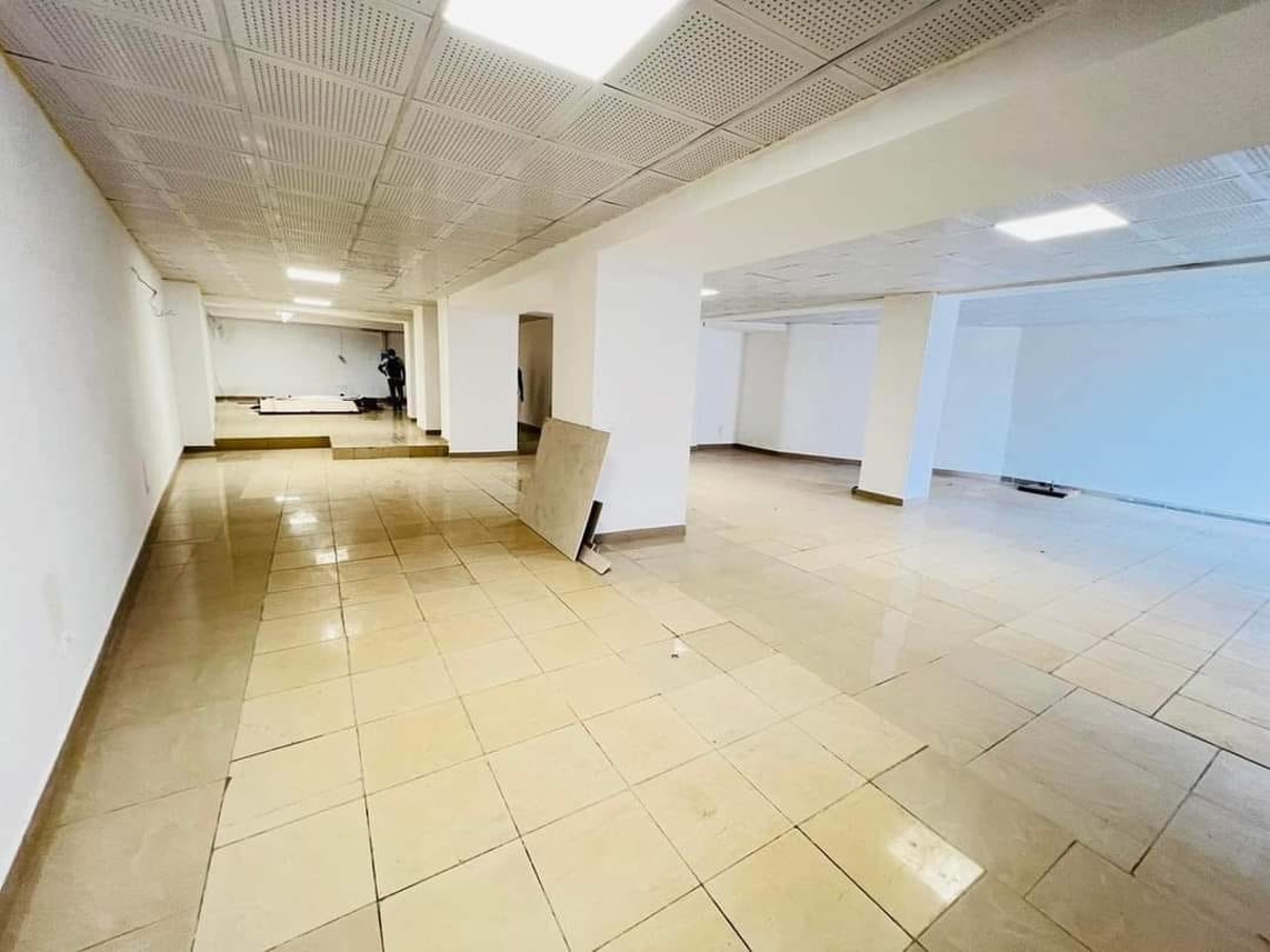 Espace pro premium à Louer - image 4