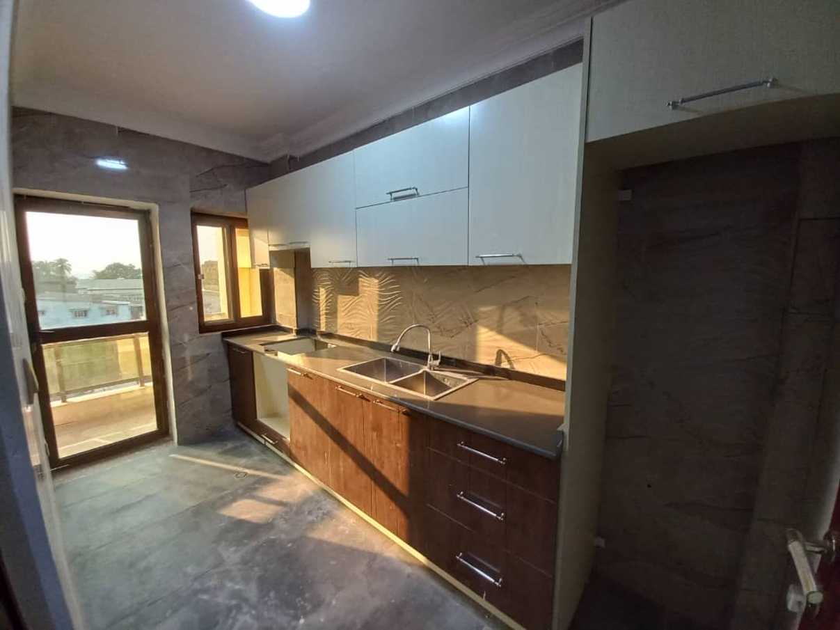 Immeuble R+6 à Taouyah - image 4