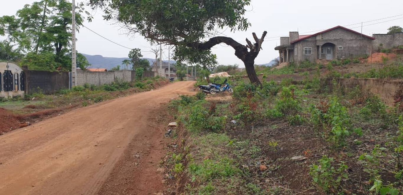 Demie Parcelle disponible - image 6