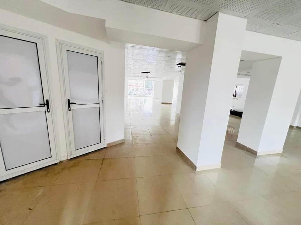 Espace pro premium à Louer - image 6